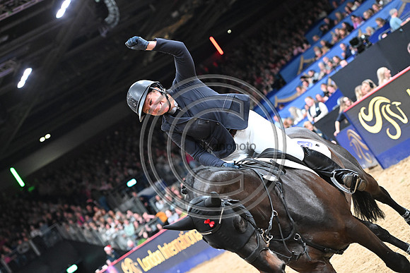 Gemma Stevens_Envoy Merelsnest Z_LIHS_PN24_3763