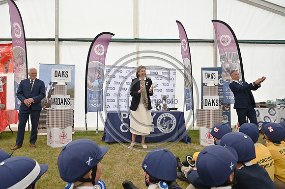 DAKS_PC_Pres_RWHS_F12143