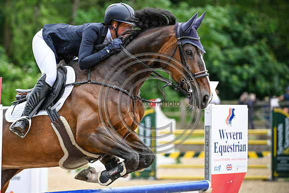 Sanne de Jong_GLOBAL FAERLIE FLASHY_BictonInter_PN24_25715