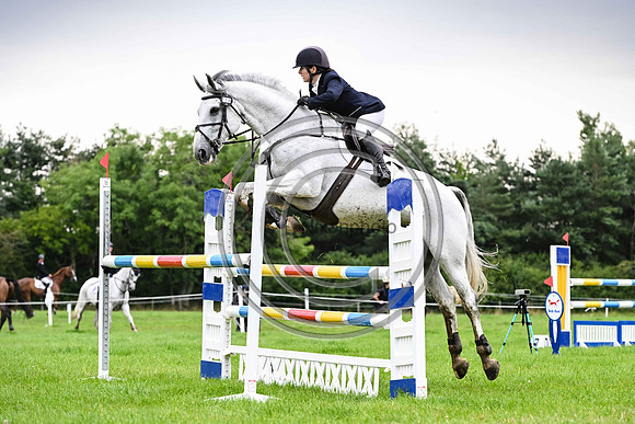 Laura Fenwick_MANAKIN__BHT_PN22_81823