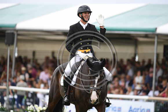 PhilBrown_HarryRobinson_LRBHT_PN22_40651