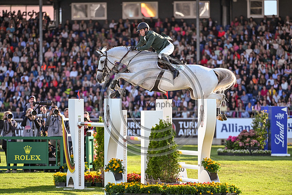 Shane SWEETNAM_James Kann Cruz_Aachen_PN24_147930
