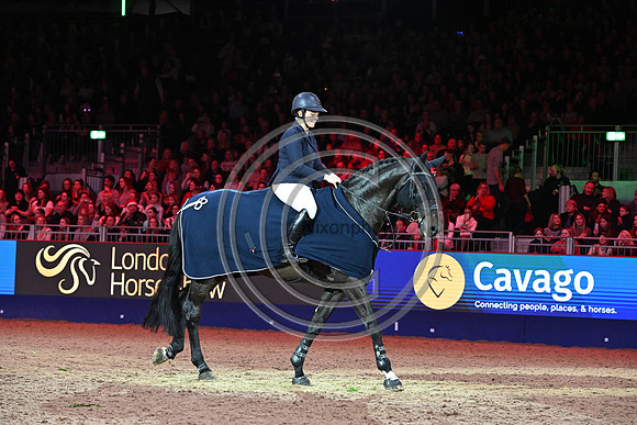 Gemma Stevens_Envoy Merelsnest Z_LIHS_PN24_3767