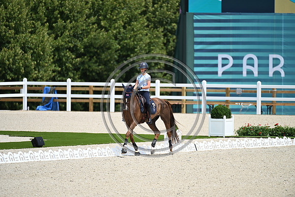Yasmin INGHAM_BANZAI DU LOIR_Paris_141