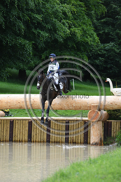 Kirsty Chabert_OPPOSITION LOIRE_Bramham Inter_PN22_24436
