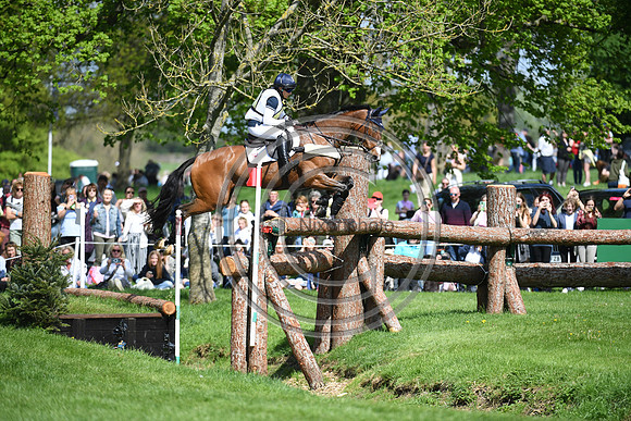 Laura Collett_London 52_PN22_20820