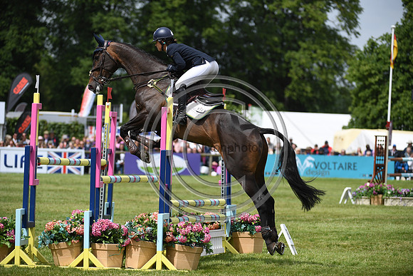 Kirsty Chabert_OPPOSITION LOIRE_Bramham Inter_PN22_25683