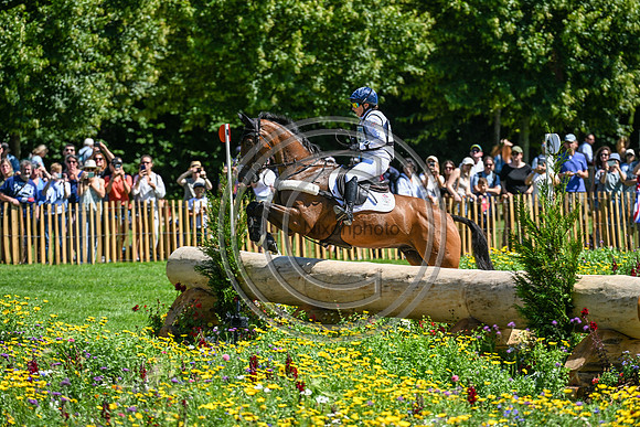 Laura COLLETT_LONDON 52_Paris24_PN24_151683
