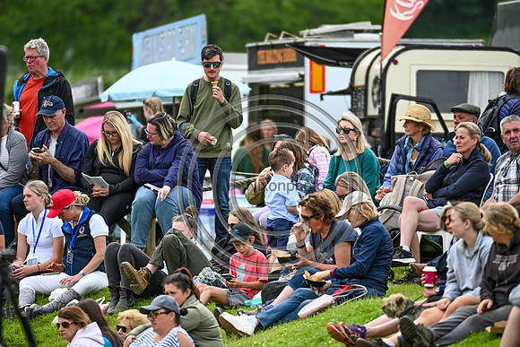 Crowds_Bicton_PN24_71