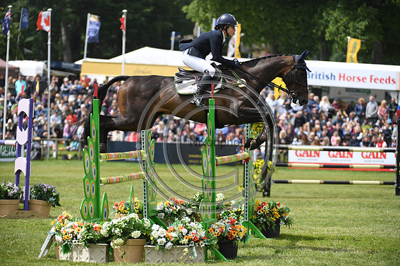 Kirsty Chabert_OPPOSITION LOIRE_Bramham Inter_PN22_25691
