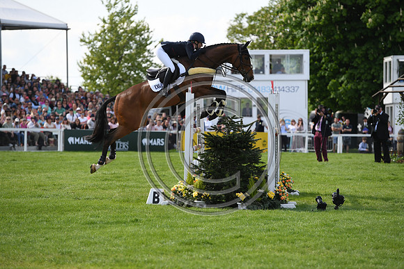 Laura Collett_London 52_PN22_21030